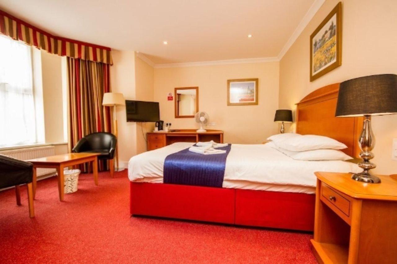 Chesters Hotel & Restaurant Солфорд Экстерьер фото